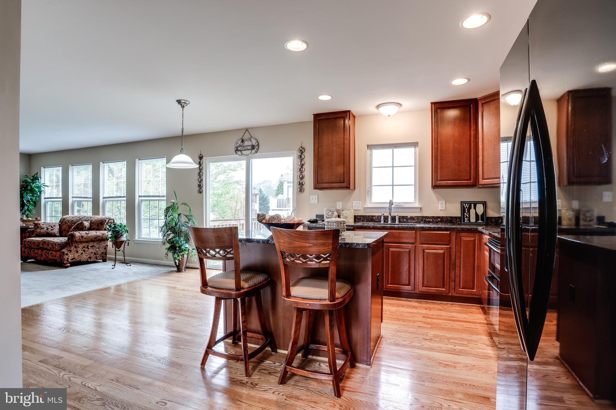 6427 Holly Marie Road Elkridge, MD 21075 - Photo 3 of 23