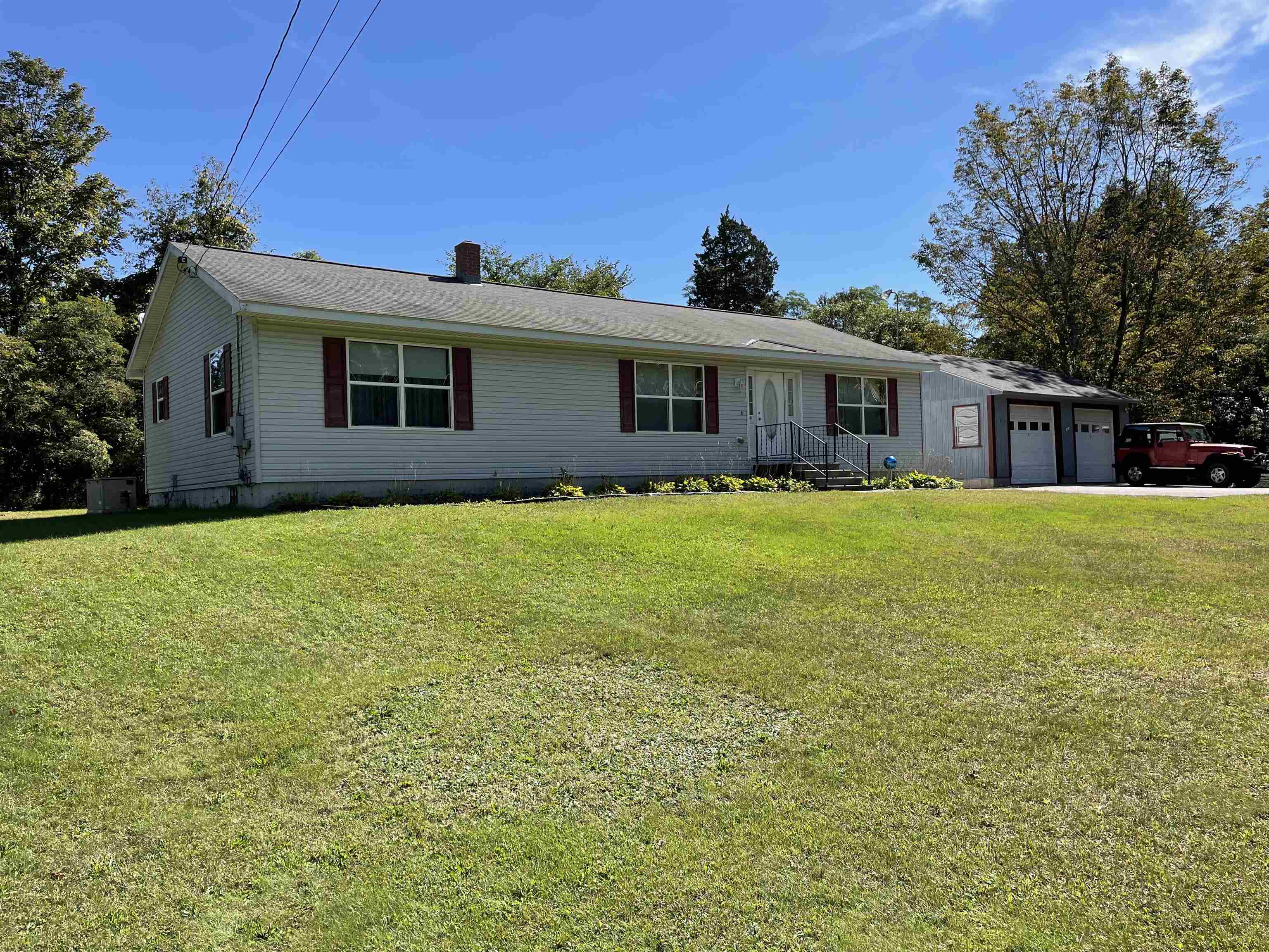 1251 Upper Dummerston Road Brattleboro, VT 05301 - Photo 4 of 20