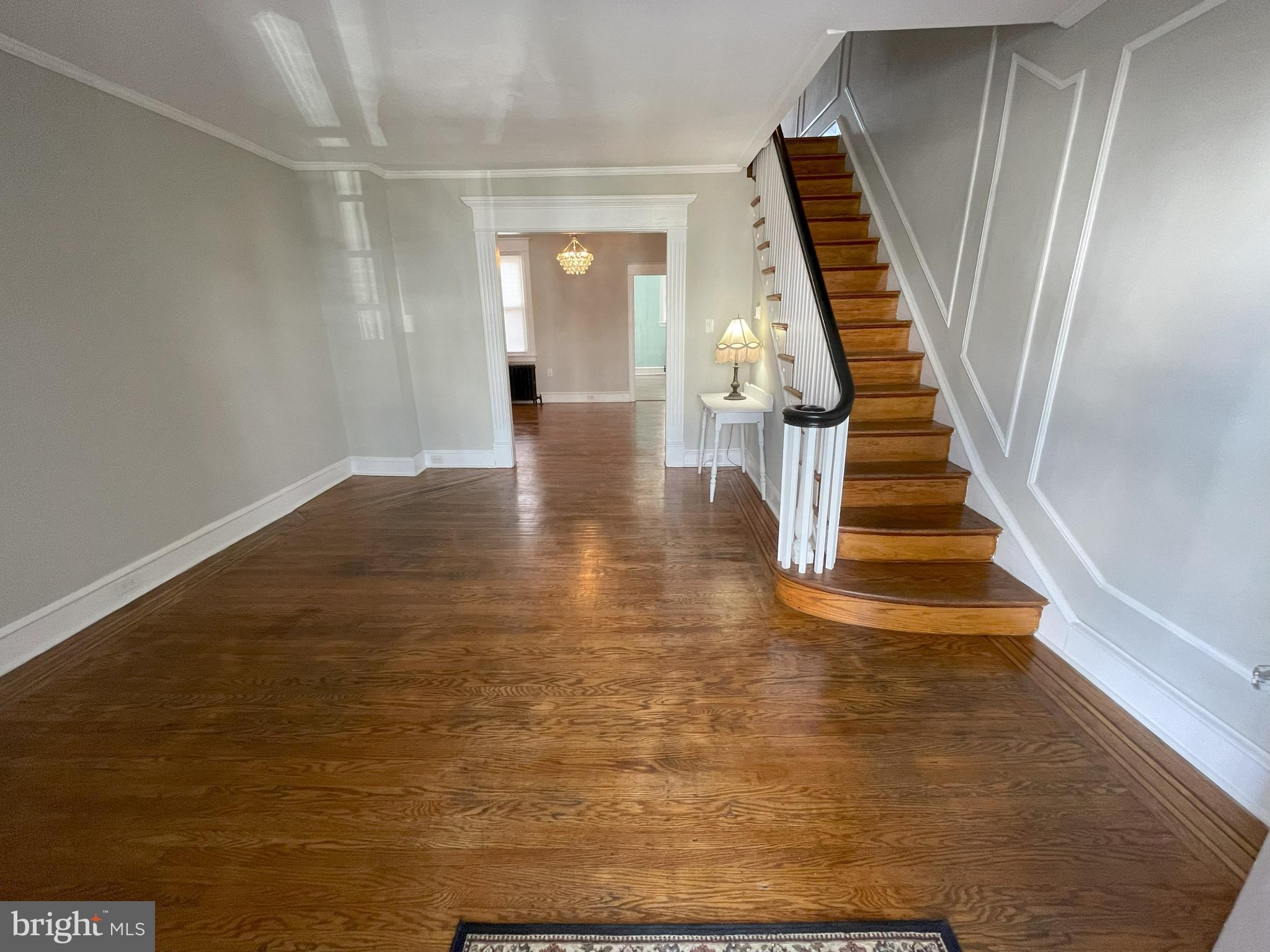 228 Huntley Road Upper Darby, PA 19082 - Photo 4 of 21