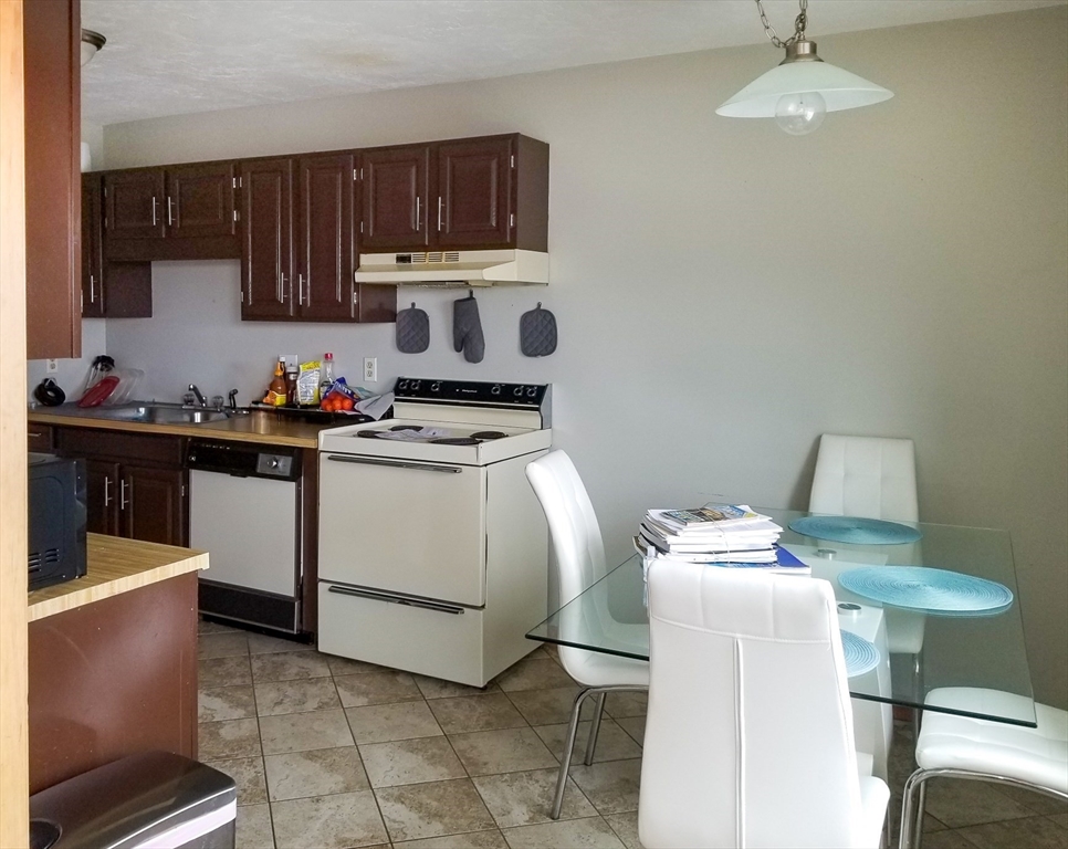 21 Middlesex Avenue, Unit 303 Worcester, MA 01604 - Photo 15 of 24