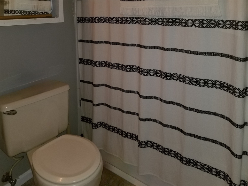 21 Middlesex Avenue, Unit 303 Worcester, MA 01604 - Photo 18 of 24