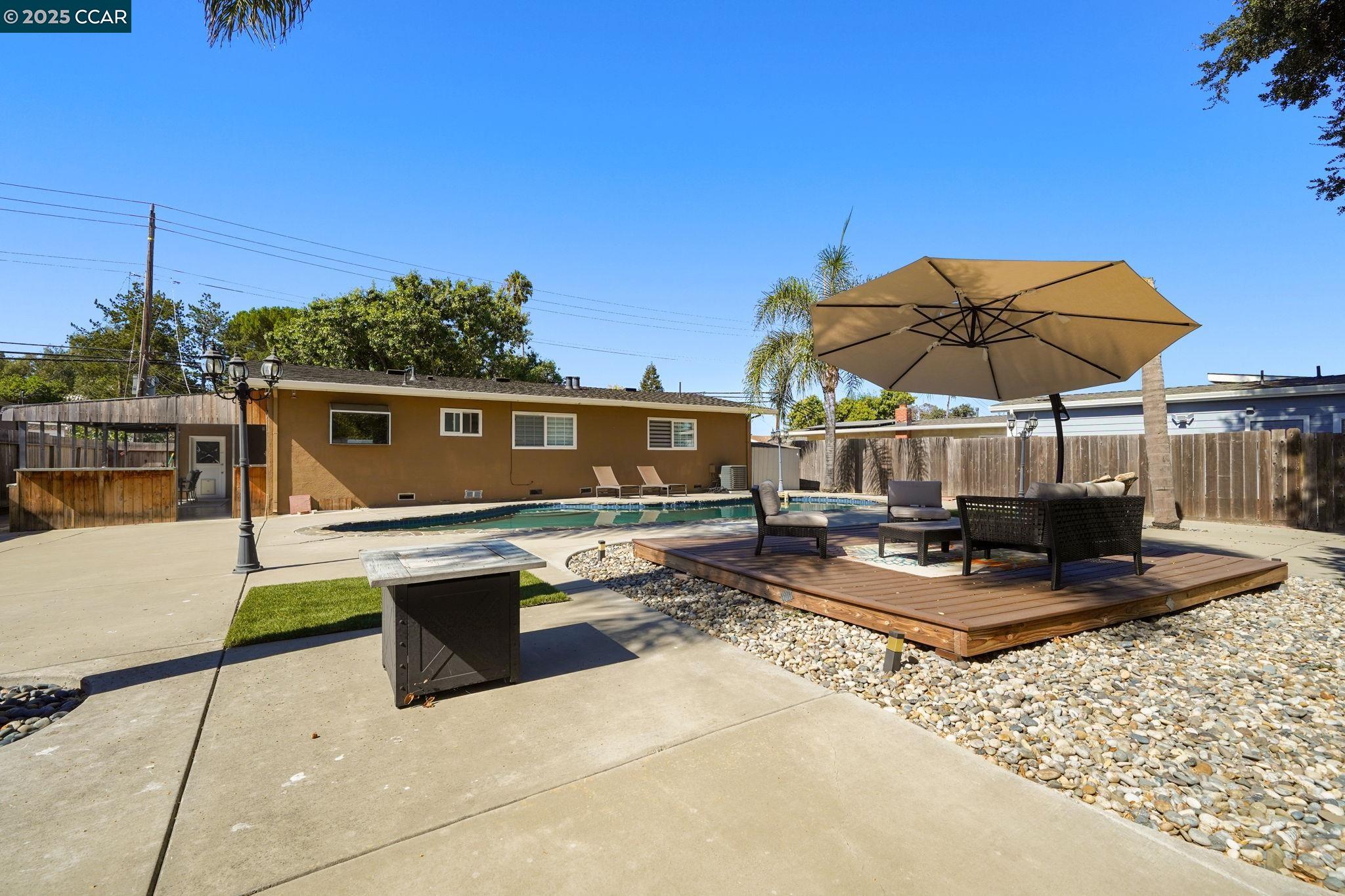 4317 Cowell Road Concord, CA 94521 - Photo 19 of 23