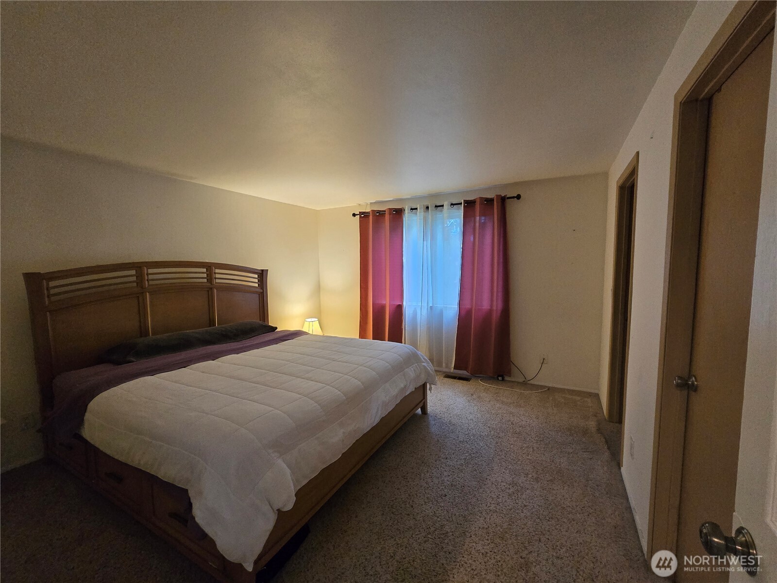 1223 Southwest 353rd Street Federal Way, WA 98023 - Photo 15 of 24