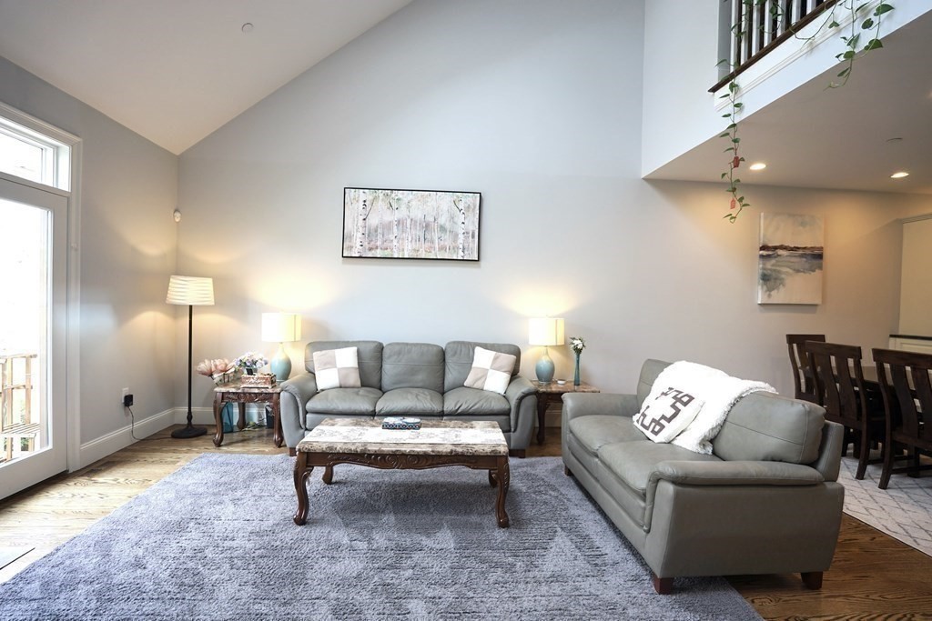 8 Graystone Circle Winchester, MA 01890 - Photo 14 of 41