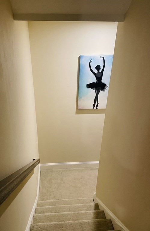 8 Graystone Circle Winchester, MA 01890 - Photo 31 of 41