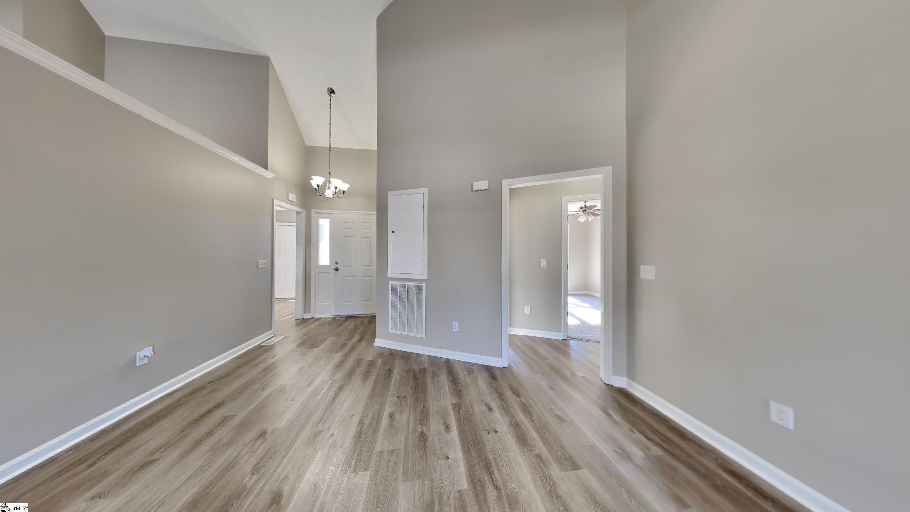 16 Fawndale Lane Fountain Inn, SC 29644 - Photo 2 of 11