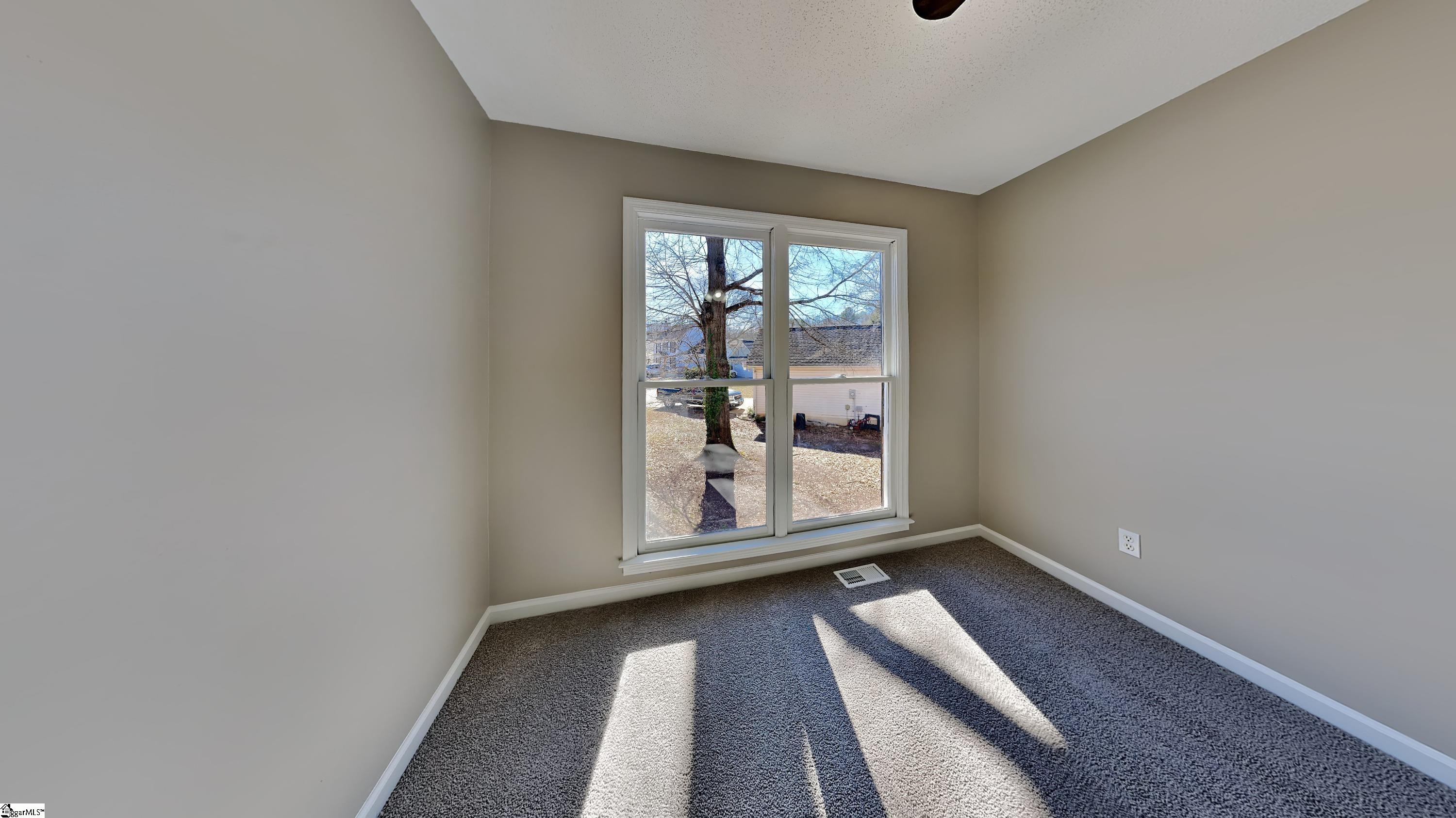 16 Fawndale Lane Fountain Inn, SC 29644 - Photo 8 of 11