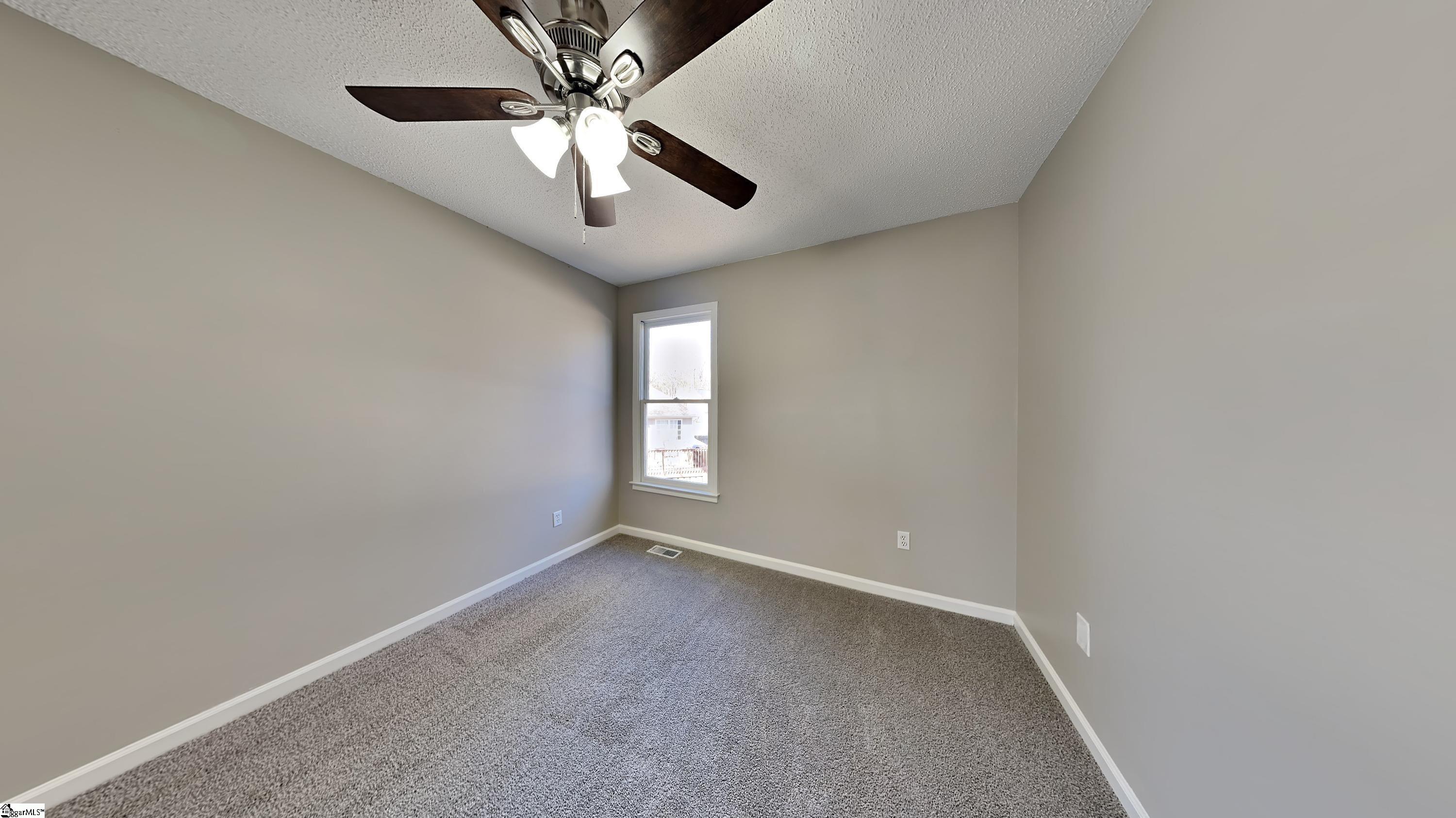 16 Fawndale Lane Fountain Inn, SC 29644 - Photo 9 of 11