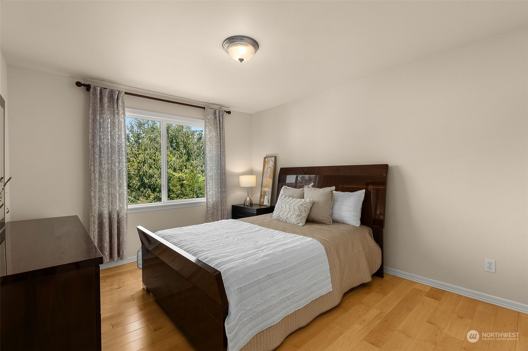 5414 Northeast 13th Street Renton, WA 98059 - Photo 26 of 40 Gallery Image 26