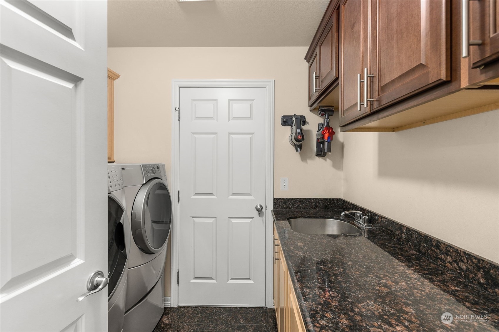 5414 Northeast 13th Street Renton, WA 98059 - Photo 33 of 40 Gallery Image 33