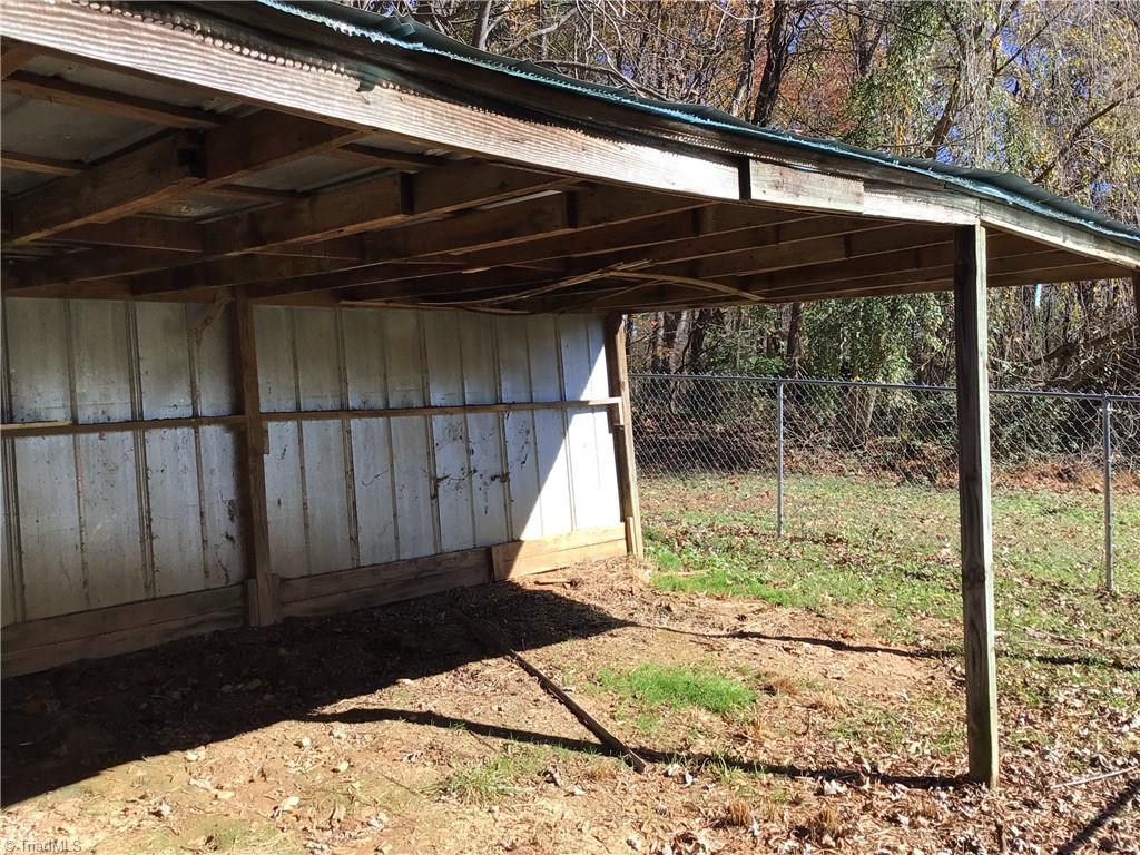 255 Quaker Church Road Siloam, NC 27047 - Photo 20 of 22 Gallery Image 20