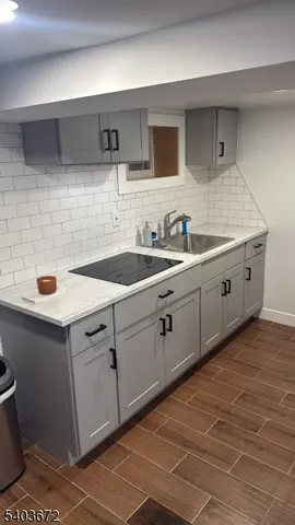 $770,000 | 863 Lafayette Street, Elizabeth, NJ 07201