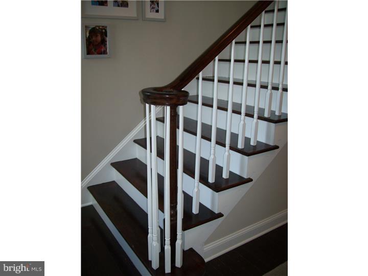 104 Windsor Road Mullica Hill, NJ 08062 - Photo 11 of 20 Foyer