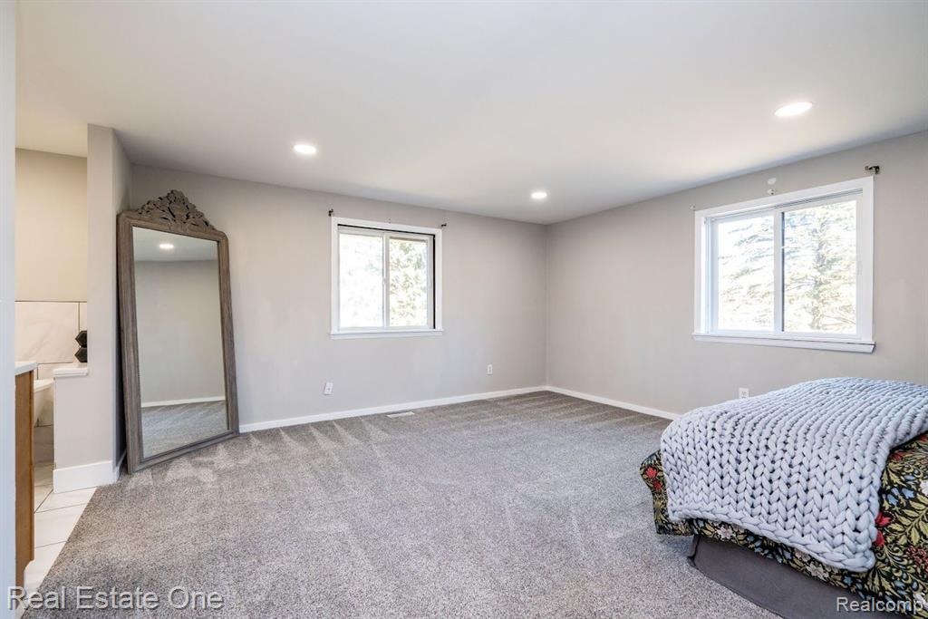 60735 Mound Road Washington, MI 48094 - Photo 34 of 43