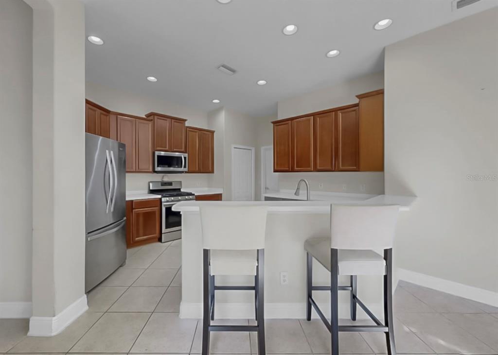 5709 Sea Turtle Place Apollo Beach, FL 33572 - Photo 9 of 56