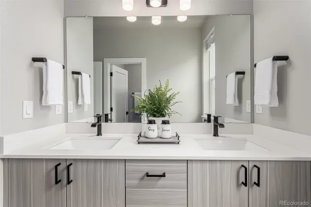 $639,900 | 2742 East 103rd Avenue, Thornton, CO 80229