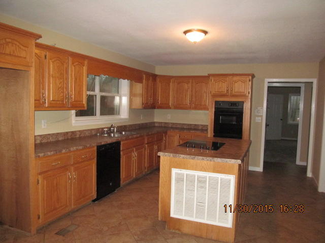 272 Brock Road Chickamauga, GA 30707 - Photo 2 of 16 IMG_0032