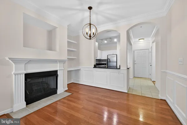 $320,000 | 31 Booth Street, Unit 358, Gaithersburg, MD 20878