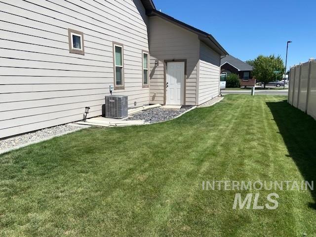 2157 Cayuse Street Twin Falls, ID 83301 - Photo 43 of 48 View of yard