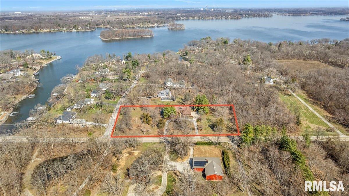 2551 East Lake Shore Drive Springfield, IL 62712 - Photo 3 of 46