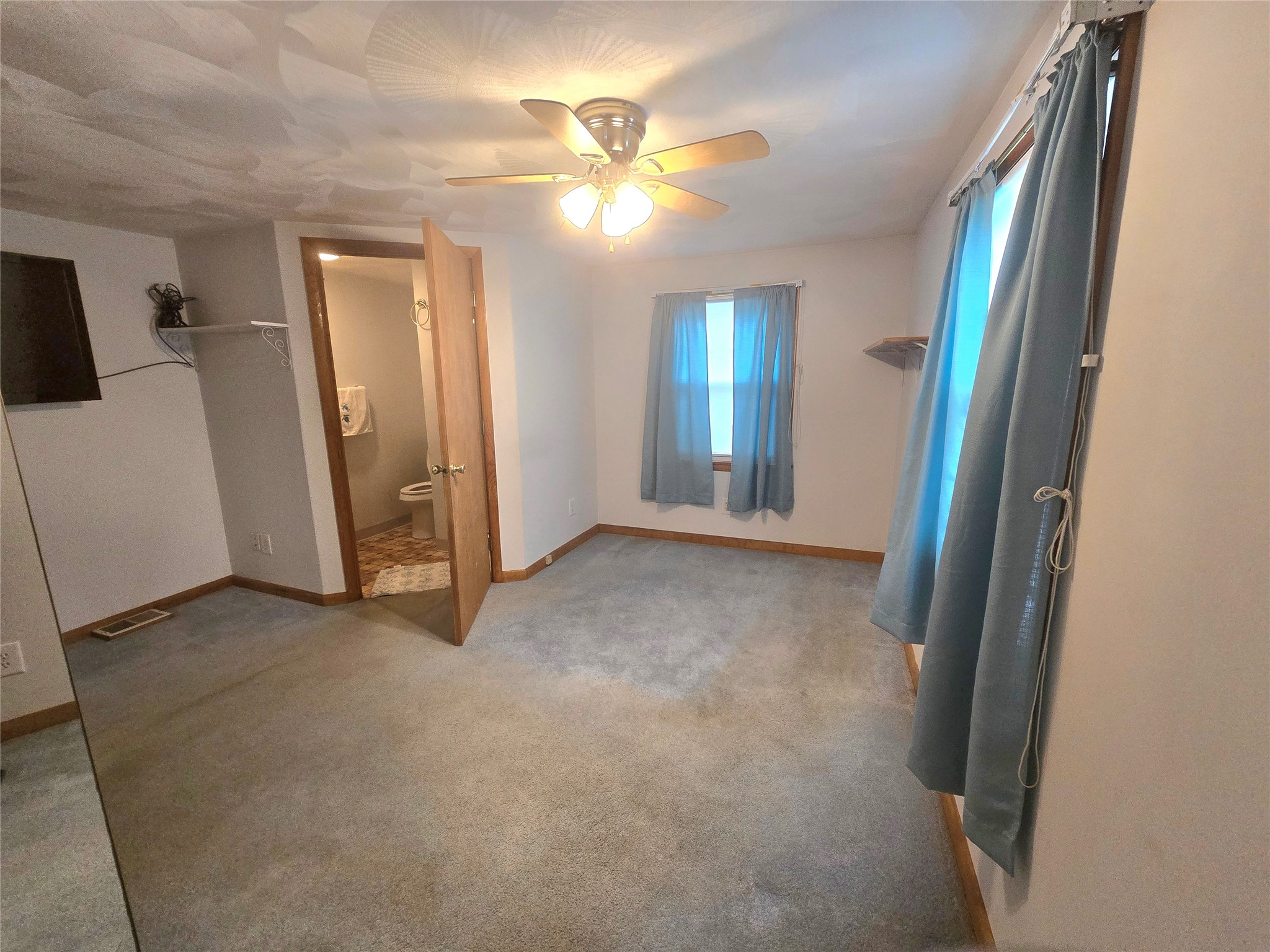 1068 Glenwood Road Vestal, NY 13850 - Photo 13 of 40