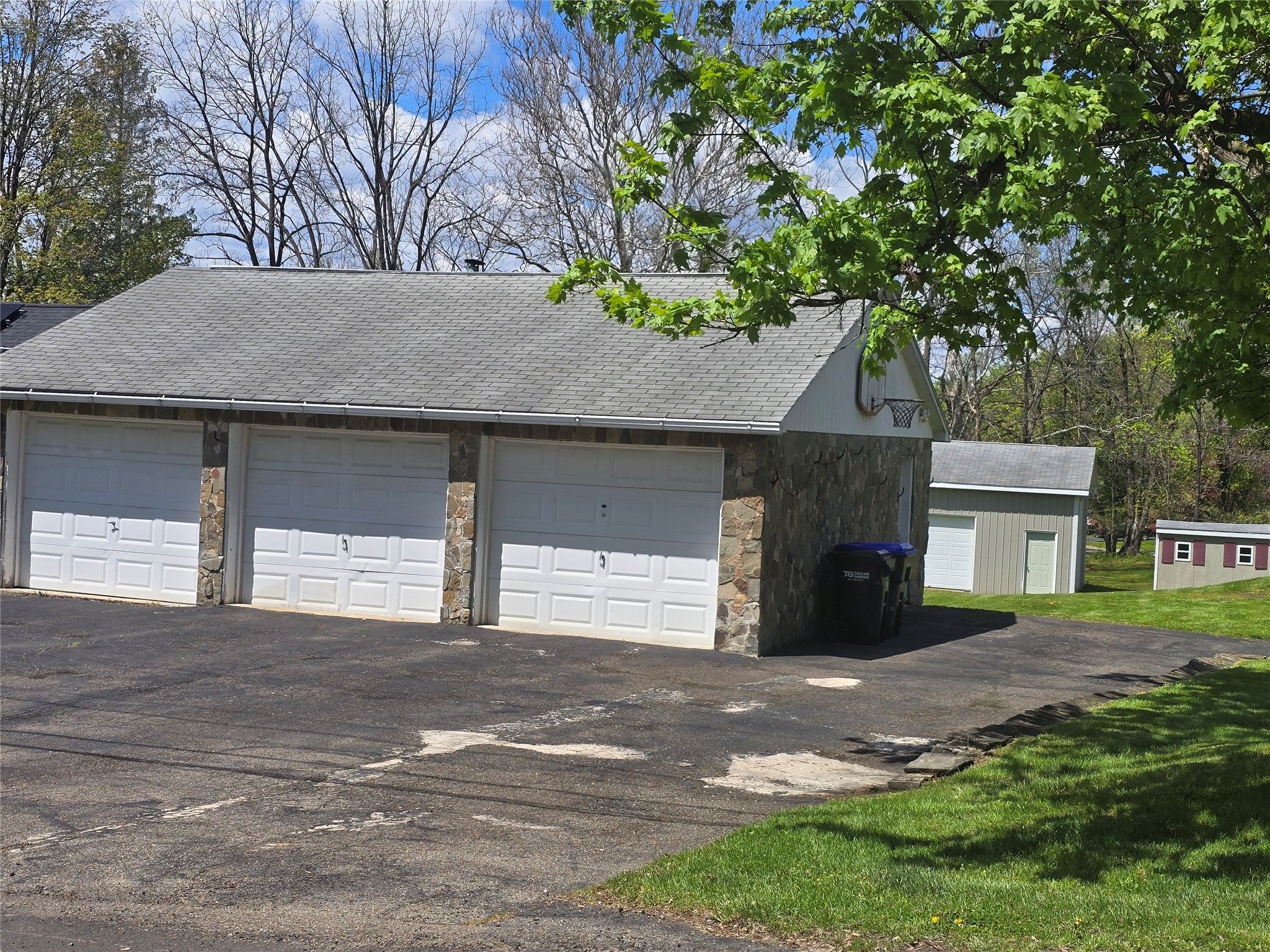 1068 Glenwood Road Vestal, NY 13850 - Photo 39 of 40