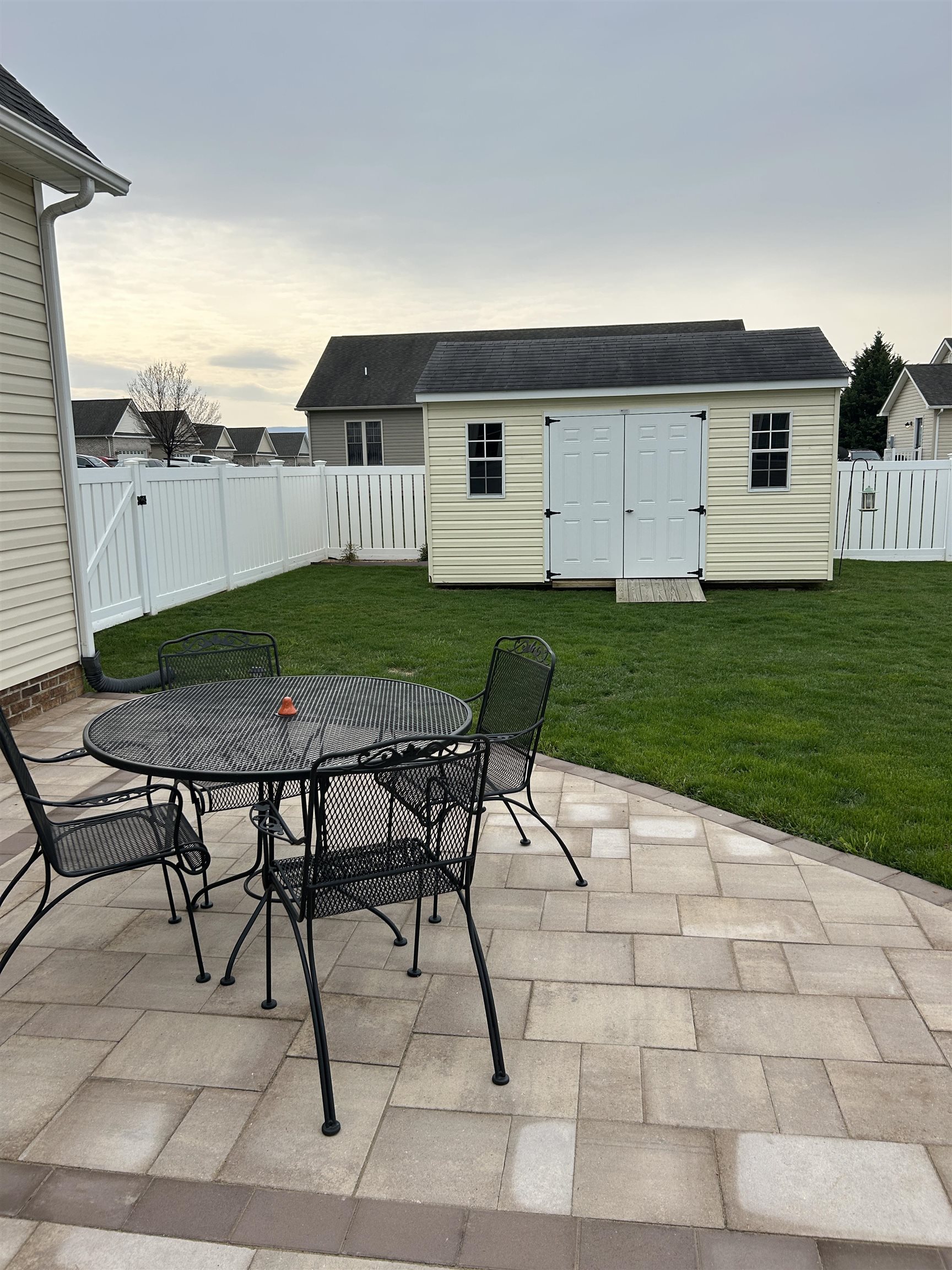 27 Slate Drive Stuarts Draft, VA 24477 - Photo 34 of 40 a view of a patio with a table and chairs