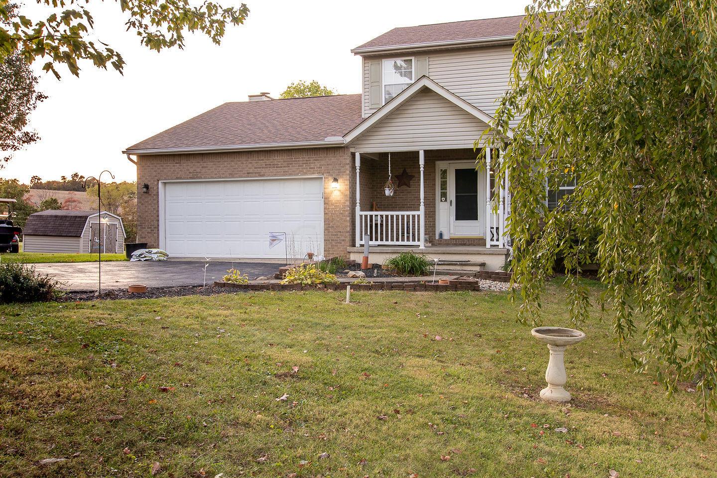3844 Duffy Road Southeast Lancaster, OH 43130 - Photo 3 of 58 Gallery Image 3