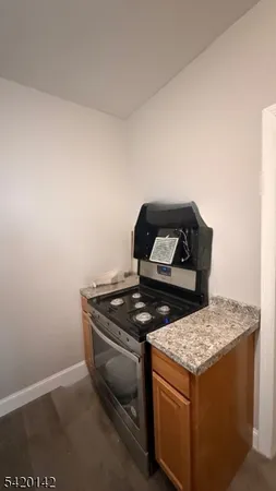 $2,250 | 131 South 8th Street, Newark, NJ 07107