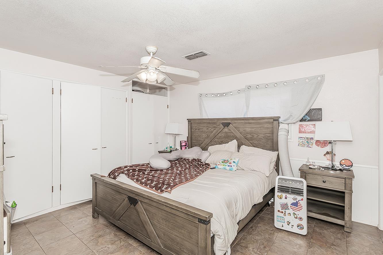 17209 East Floral Avenue Reedley, CA 93654 - Photo 10 of 48