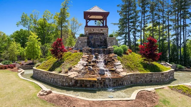 a car parked in front of a building