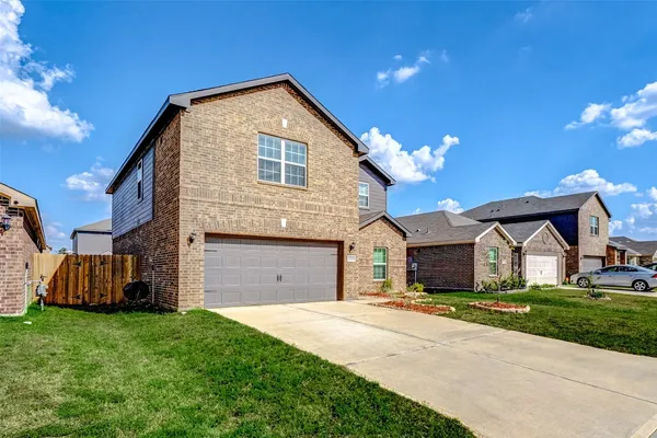 $2,500 | 20618 Bauer Gulch Drive, Hockley, TX 77447