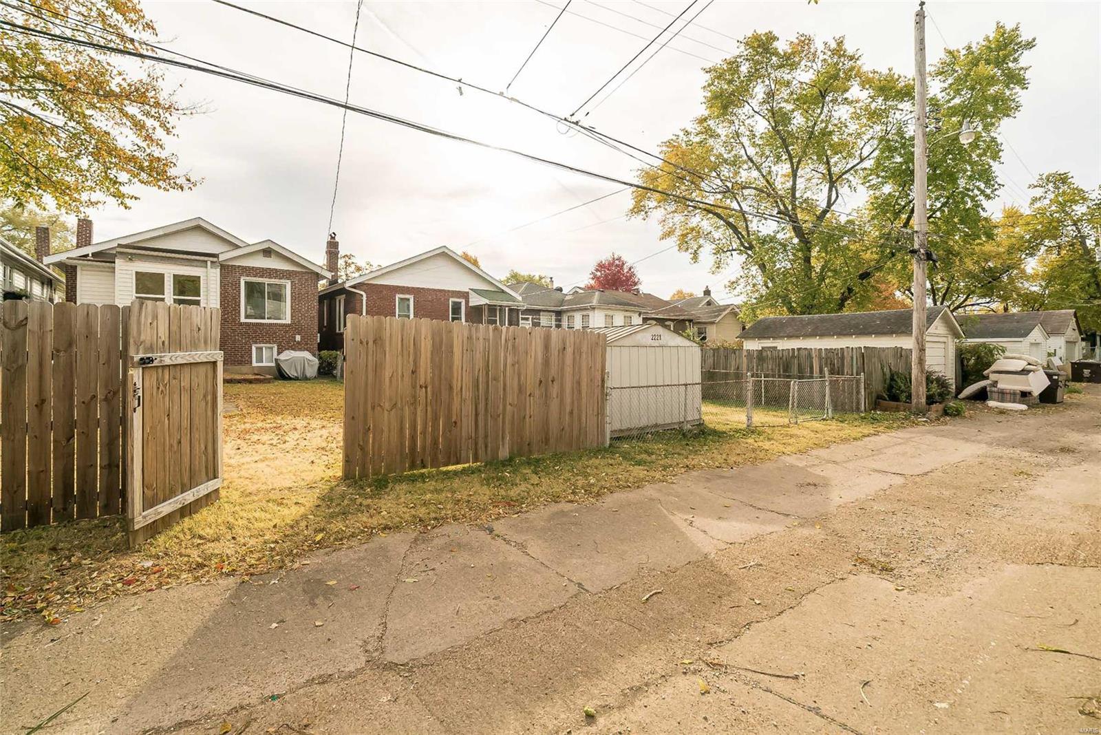 2217 Richert Place St. Louis, MO 63143 - Photo 51 of 54