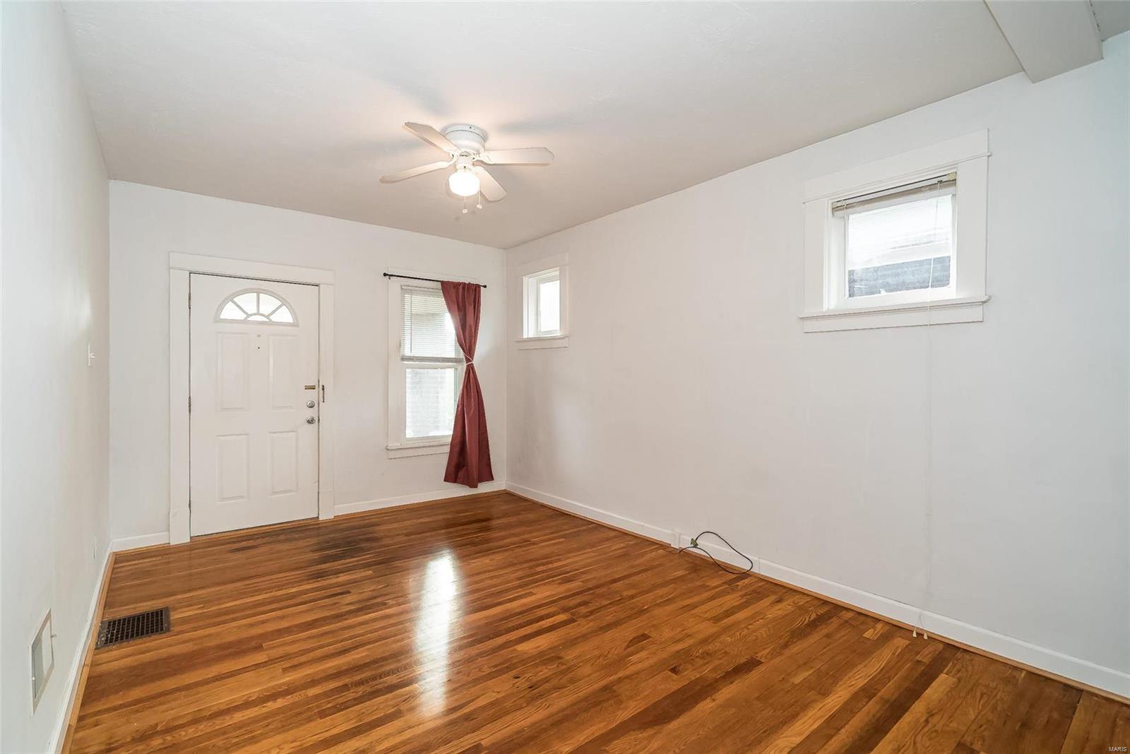 2217 Richert Place St. Louis, MO 63143 - Photo 10 of 54