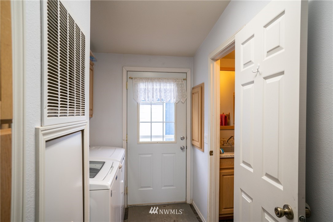 100 Hummingbird Road East Wenatchee, WA 98802 - Photo 22 of 34 Gallery Image 22