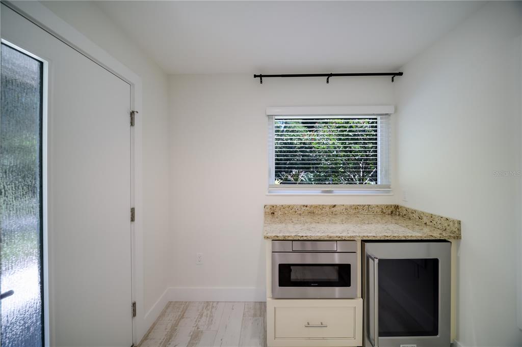 6561 Bayou Hammock Road Longboat Key, FL 34228 - Photo 52 of 81 Gallery Image 52