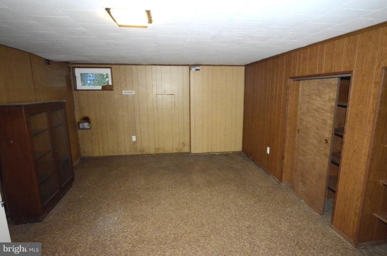 9610 Wire Avenue Silver Spring, MD 20901 - Photo 21 of 23 an empty room with windows