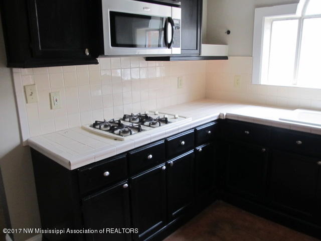 2884 Timberland Road Nesbit, MS 38651 - Photo 12 of 33 IMG_4765