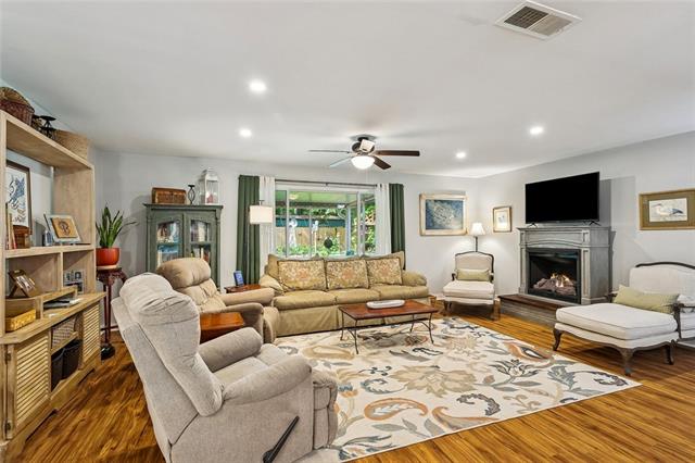105 Country Club Boulevard Slidell, LA 70458 - Photo 3 of 27