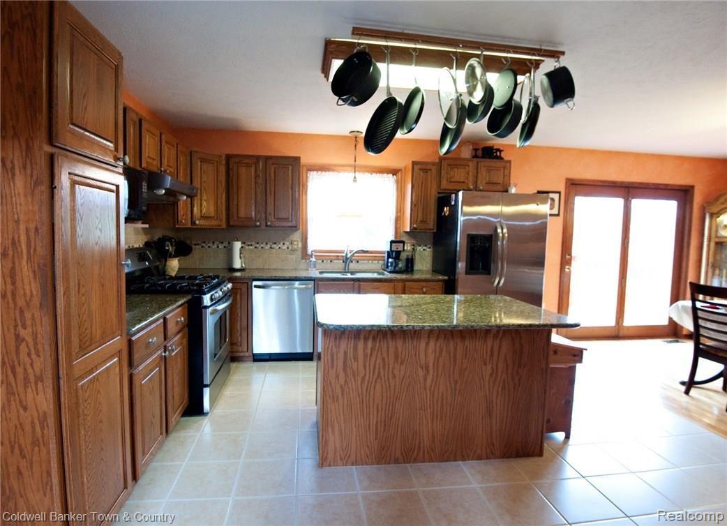 5100 Byron Road Howell, MI 48855 - Photo 24 of 58 image.jpg