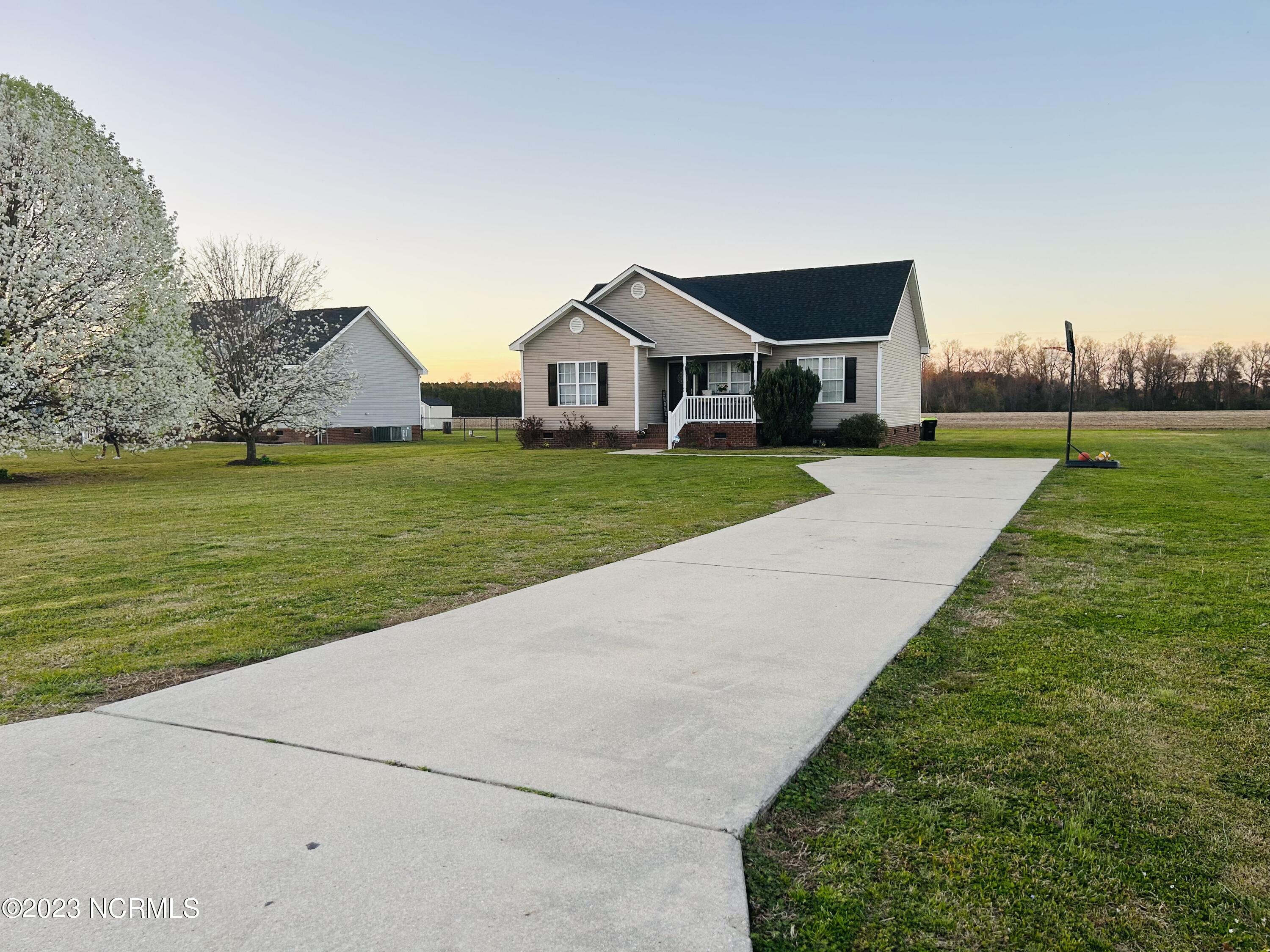 5524 Scuppernong Road Wilson, NC 27893 - Photo 1 of 43 Exterior