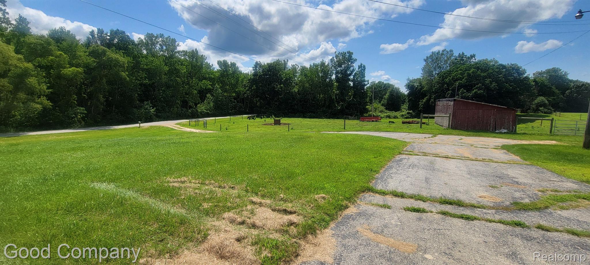 3150 Swaffer Road Millington, MI 48746 - Photo 26 of 54 Paved driveway