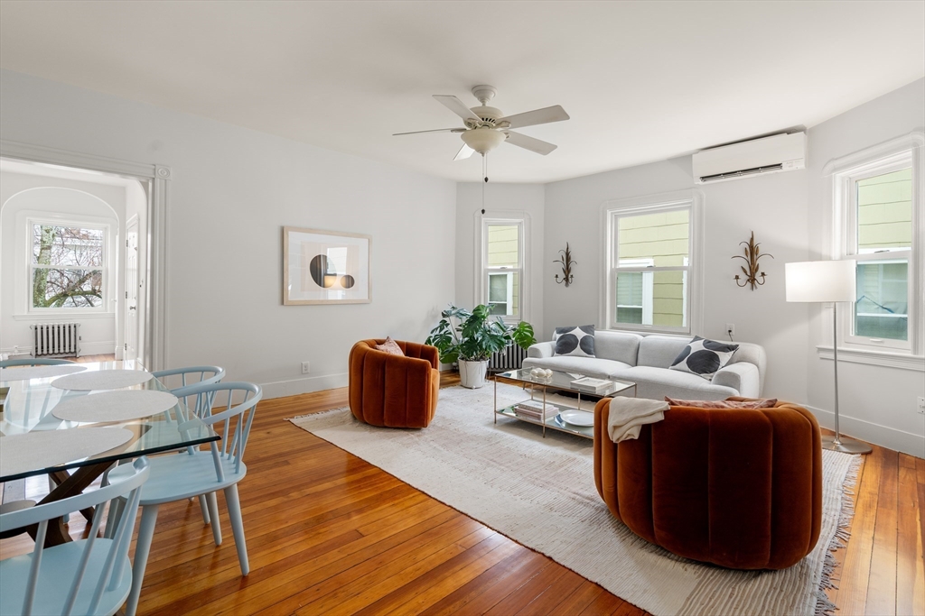 206 Pearl Street, Unit 3 Somerville, MA 02145 - Photo 4 of 18 a living room with furniture