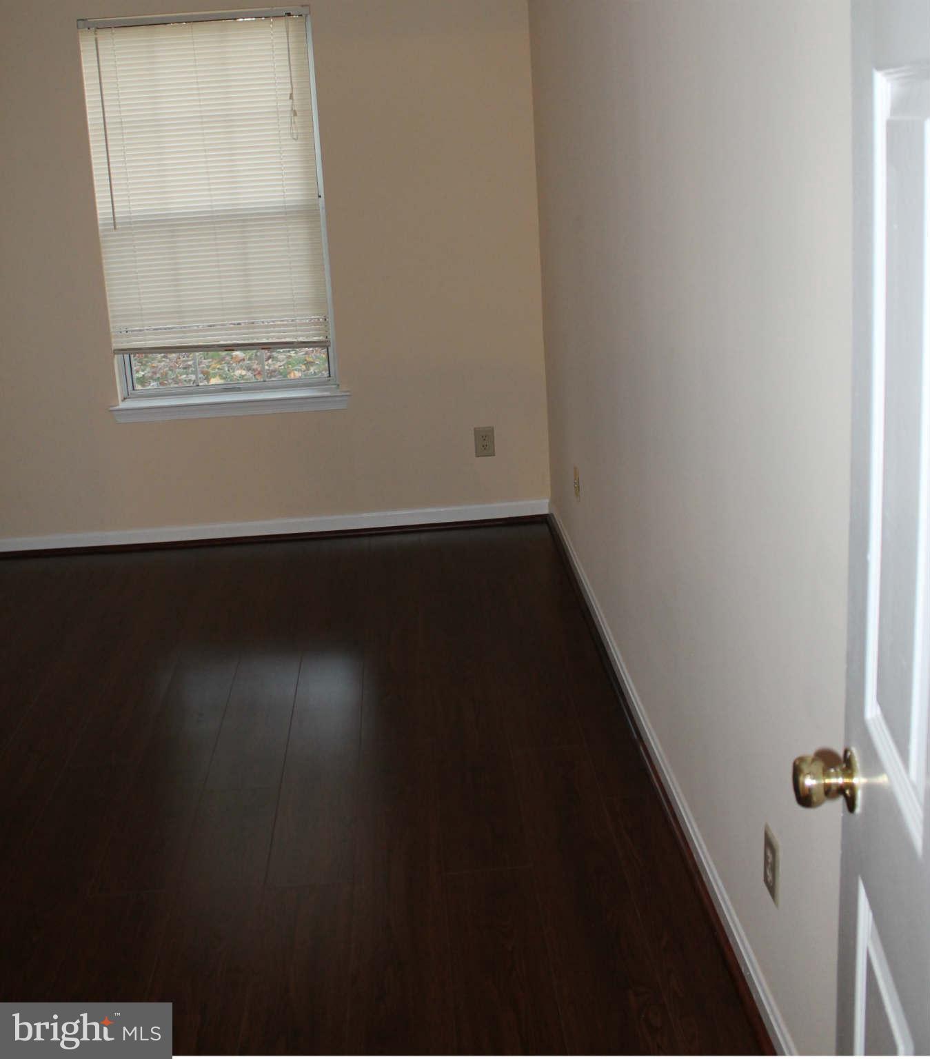 12004 Golf Ridge Court, Unit 102 Fairfax, VA 22033 - Photo 21 of 24 Bedroom