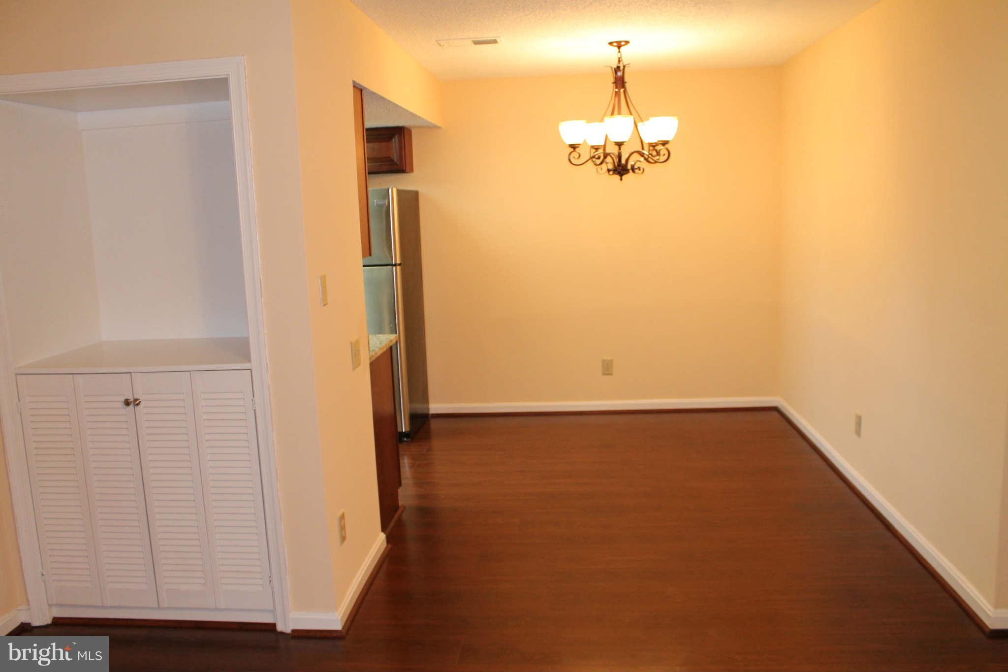 12004 Golf Ridge Court, Unit 102 Fairfax, VA 22033 - Photo 4 of 24 Dining Room