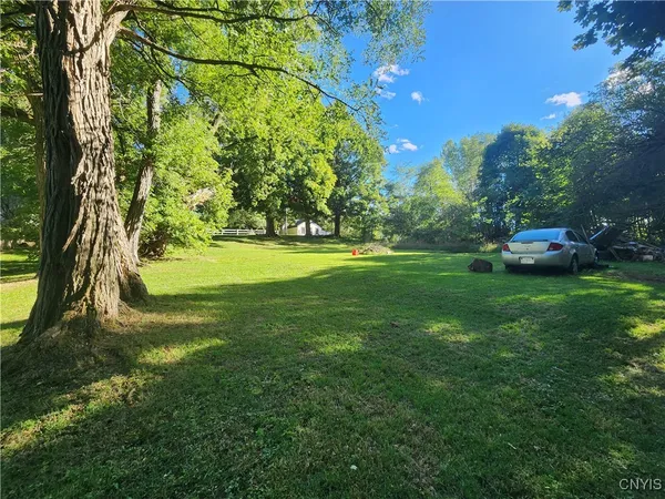 $65,000 | 21 Maple Avenue, Antwerp, NY 13608