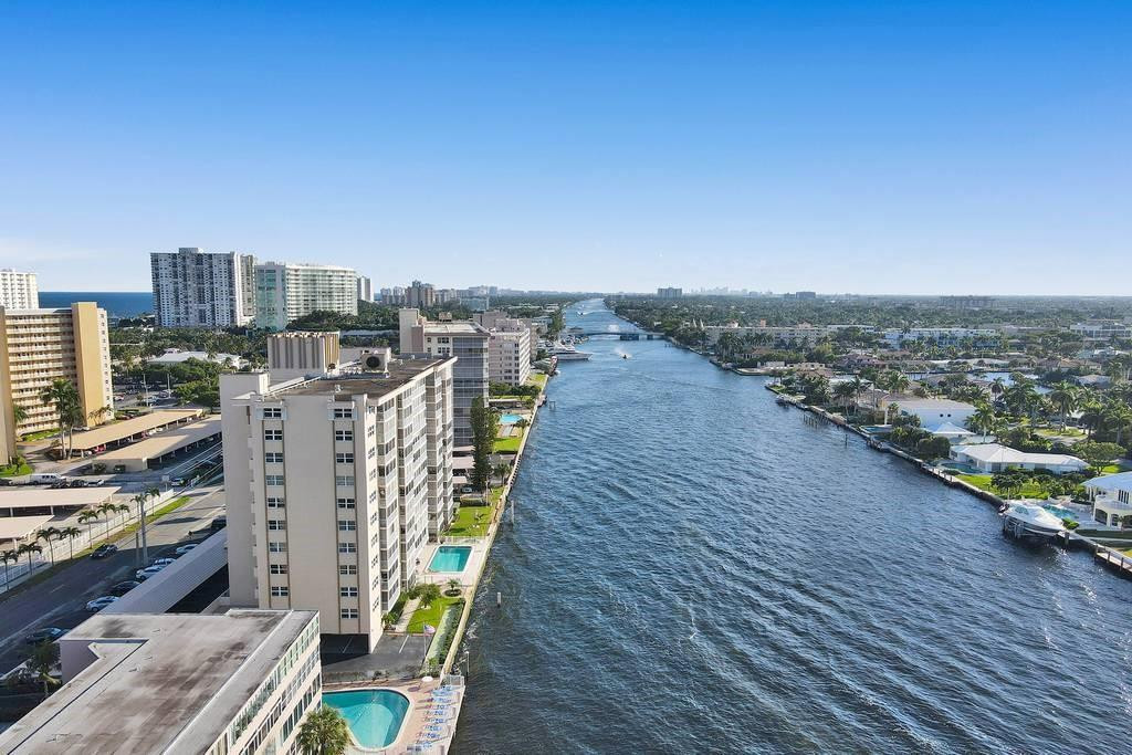 303 North Riverside Drive, Unit 503 Pompano Beach, FL 33062 - Photo 3 of 29 a view of city with roof deck