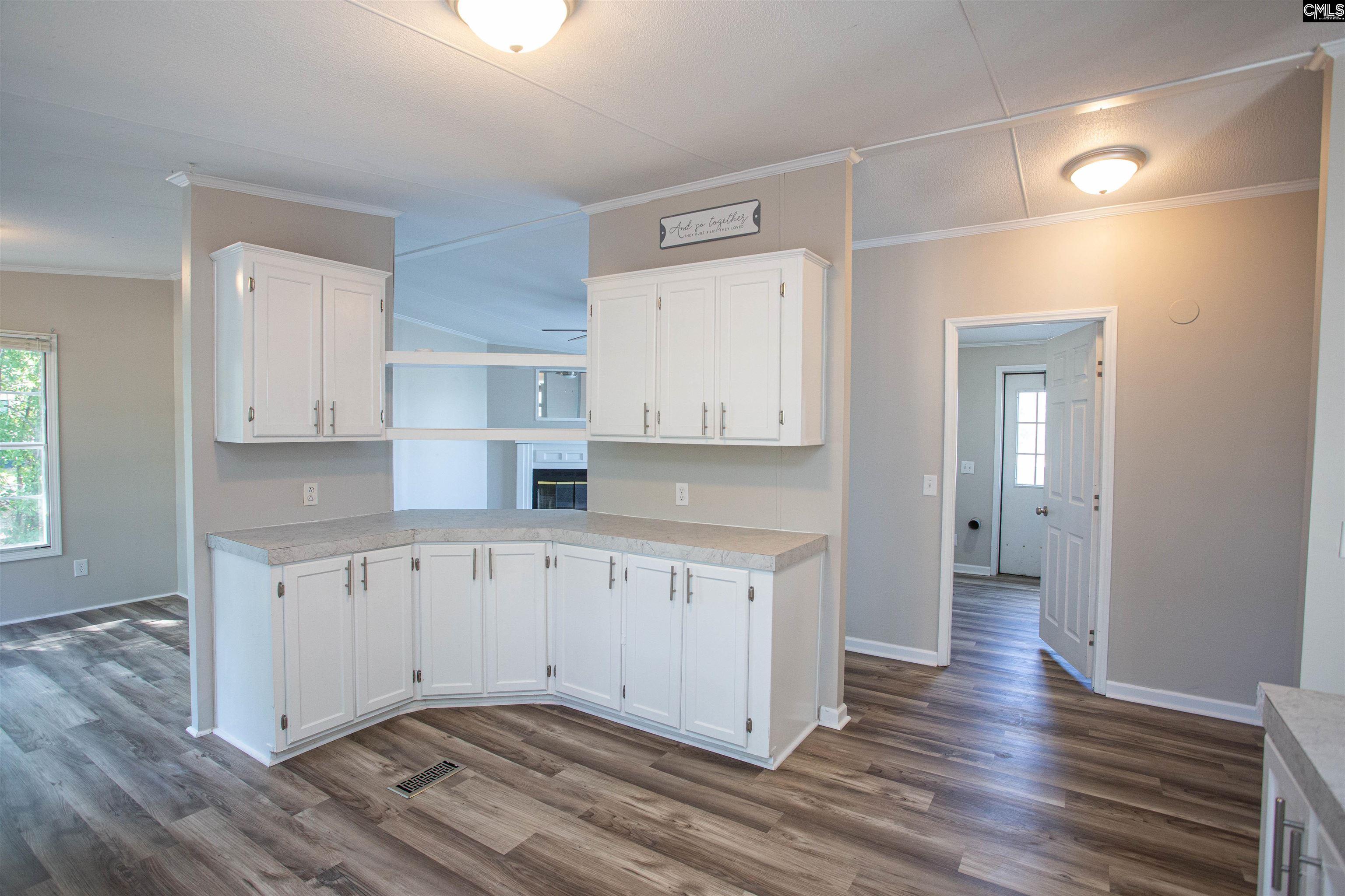 2136 Ridgeway Road Lugoff, SC 29078 - Photo 10 of 32