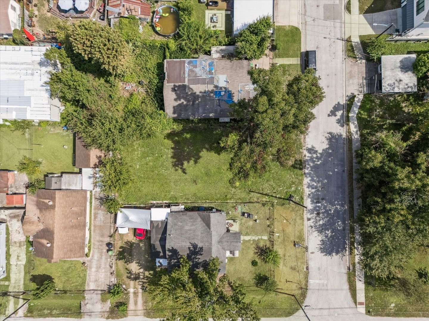 1105 Evelyn Street Houston, TX 77009 - Photo 1 of 11 an aerial view of residential houses with outdoor space and street view