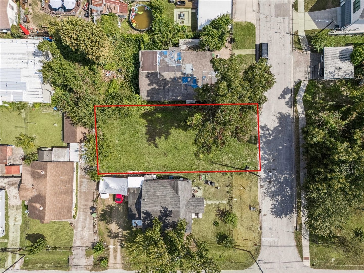 1105 Evelyn Street Houston, TX 77009 - Photo 2 of 11 aerial view of a city